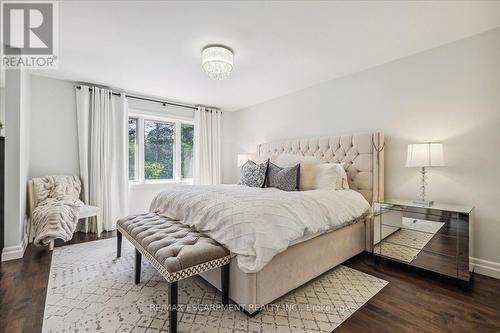 1301 Bunsden Avenue, Mississauga (Sheridan), ON - Indoor Photo Showing Bedroom