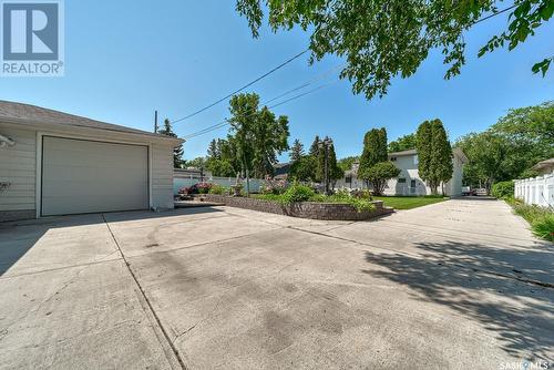 251 Halifax Street N, Regina, SK - Outdoor