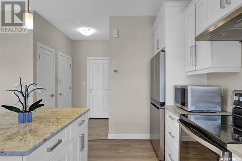 5389 Mckenna Crescent, Regina, SK - Indoor Photo Showing Kitchen