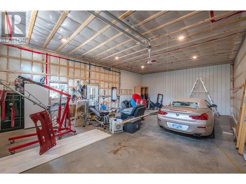 124 Sasquatch Trail, Osoyoos, BC - Indoor Photo Showing Garage