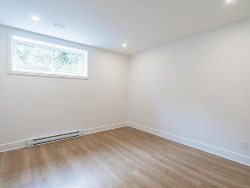 Bedroom - 24A Rue De Lacey Green, Kirkland, QC - Indoor Photo Showing Other Room