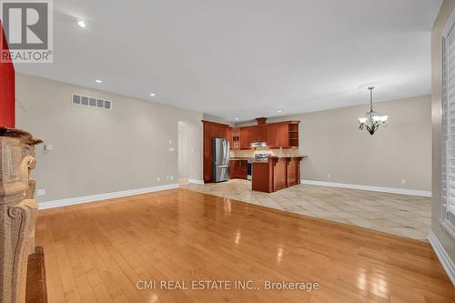 88 41St Street S, Wasaga Beach, ON - Indoor Photo Showing Other Room