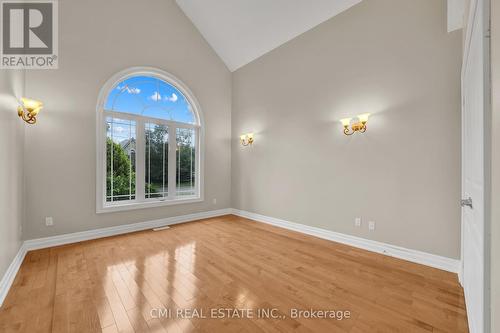 88 41St Street S, Wasaga Beach, ON - Indoor Photo Showing Other Room