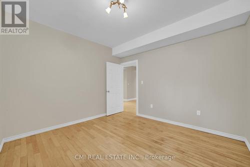 88 41St Street S, Wasaga Beach, ON - Indoor Photo Showing Other Room