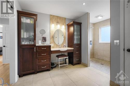 Custom en suite with huge shower is fully wheelchair accessible,. - 746 Hauteview Crescent, Ottawa, ON - Indoor Photo Showing Bathroom