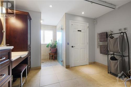 elevator opens into the en suite on the top level. - 746 Hauteview Crescent, Ottawa, ON - Indoor