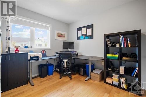 Bedroom two currently used as an office - 746 Hauteview Crescent, Ottawa, ON - Indoor Photo Showing Office