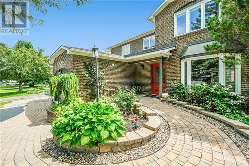 Ramp at the front of the house provides access to the front door. - 746 Hauteview Crescent, Ottawa, ON - Outdoor