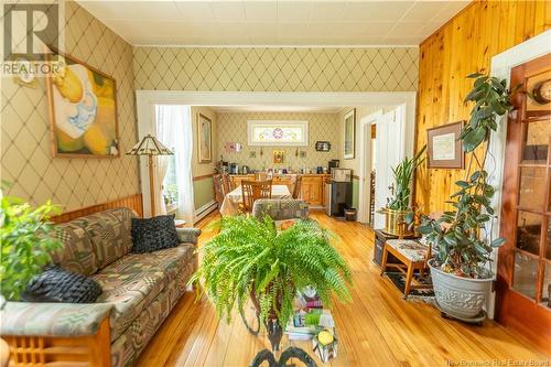 9 Mill Street, Port Elgin, NB - Indoor Photo Showing Living Room