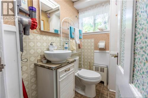 9 Mill Street, Port Elgin, NB - Indoor Photo Showing Bathroom