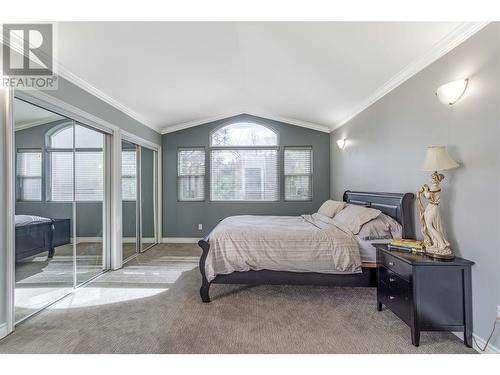 311 Woodpark Crescent, Kelowna, BC - Indoor Photo Showing Bedroom