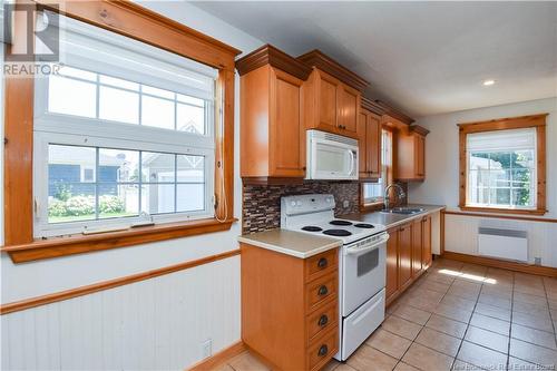 164 1 Ere Street, Shippagan, NB - Indoor Photo Showing Kitchen