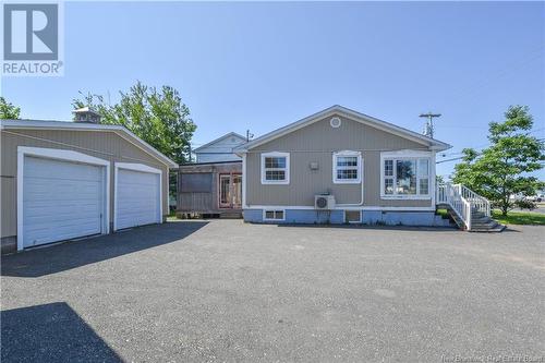 164 1 Ere Street, Shippagan, NB - Outdoor