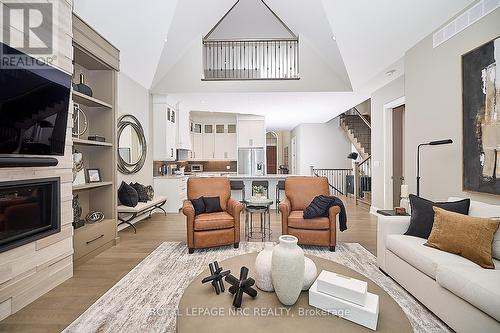 18 - 190 Canboro Road, Pelham, ON - Indoor Photo Showing Living Room