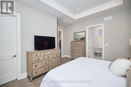 18 - 190 Canboro Road, Pelham, ON - Indoor Photo Showing Bedroom