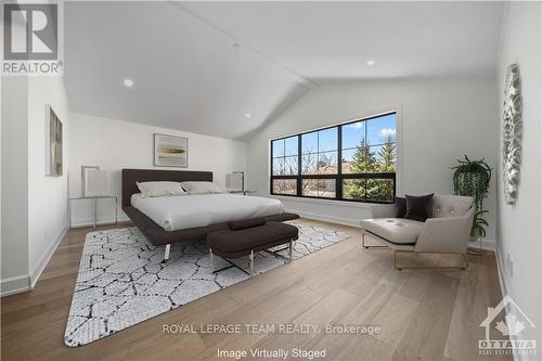 688 Hillcrest Avenue, Ottawa, ON - Indoor Photo Showing Living Room