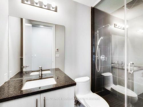 424-29 Queens Quay E, Toronto, ON - Indoor Photo Showing Bathroom