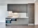 424-29 Queens Quay E, Toronto, ON  - Indoor Photo Showing Kitchen With Upgraded Kitchen 