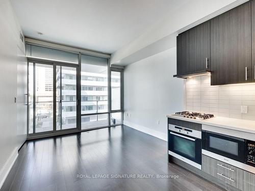 424-29 Queens Quay E, Toronto, ON - Indoor