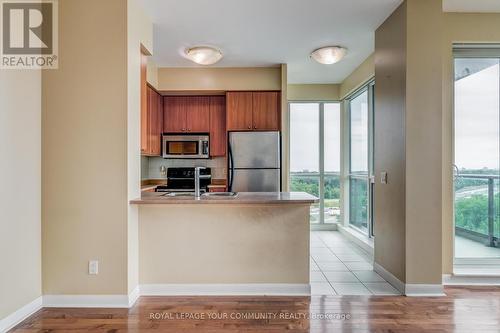 1209 - 225 Sherway Gardens Road, Toronto (Islington-City Centre West), ON - Indoor Photo Showing Kitchen