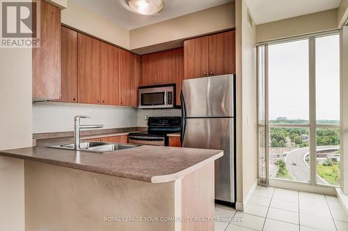 1209 - 225 Sherway Gardens Road, Toronto (Islington-City Centre West), ON - Indoor Photo Showing Kitchen With Double Sink