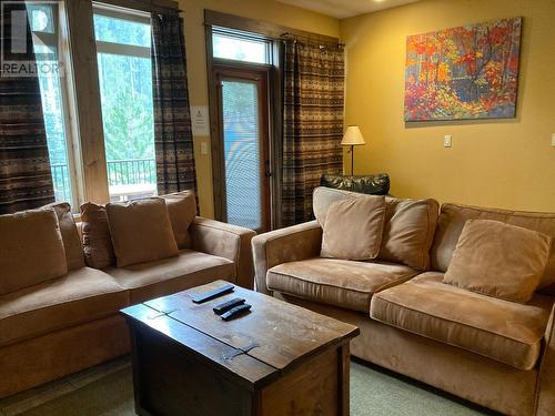 1351 Gerry Sorensen Way Unit# M3B, Kimberley, BC - Indoor Photo Showing Living Room