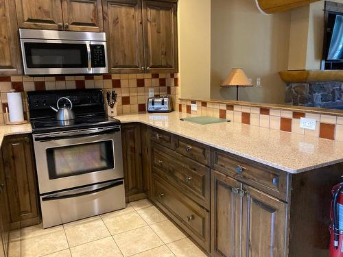 M3B - 1351 Gerry Sorensen Way, Kimberley, BC - Indoor Photo Showing Kitchen