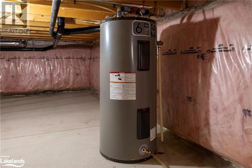 411 Shawanaga Lake Road, Dunchurch, ON - Indoor Photo Showing Basement