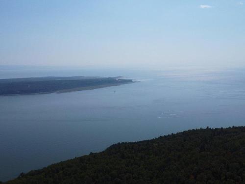 Vue sur l'eau - 158 Ch. Du Domaine-Charlevoix, Baie-Saint-Paul, QC 