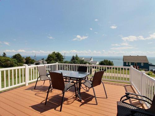 Terrasse - 9 Rue Des Battures, La Malbaie, QC 