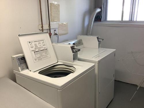 Other - 2740 Rue Lippé, Montréal (Saint-Laurent), QC - Indoor Photo Showing Laundry Room