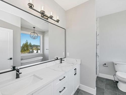 7065 Brailsford Pl, Sooke, BC - Indoor Photo Showing Bathroom