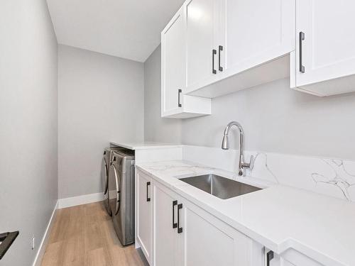 7063 Brailsford Pl, Sooke, BC - Indoor Photo Showing Laundry Room