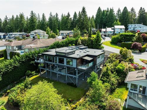 8853 Park Pacific Terr, North Saanich, BC 