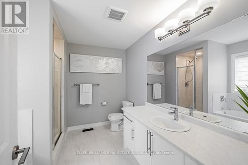 82 Flagg Avenue, Brant (Paris), ON - Indoor Photo Showing Bathroom