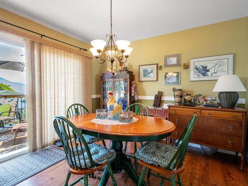 1570 Southview Terrace, Kamloops, BC - Indoor Photo Showing Dining Room