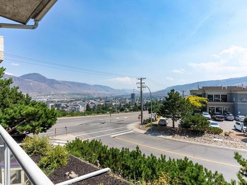 202-712 Sahali Terrace, Kamloops, BC 