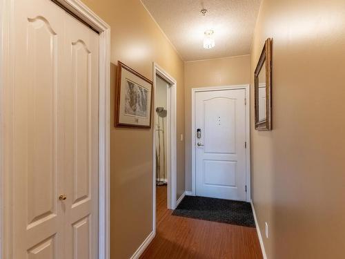 202-712 Sahali Terrace, Kamloops, BC 