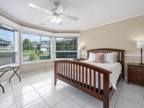 6961 Savona Access Rd, Kamloops, BC - Indoor Photo Showing Bedroom