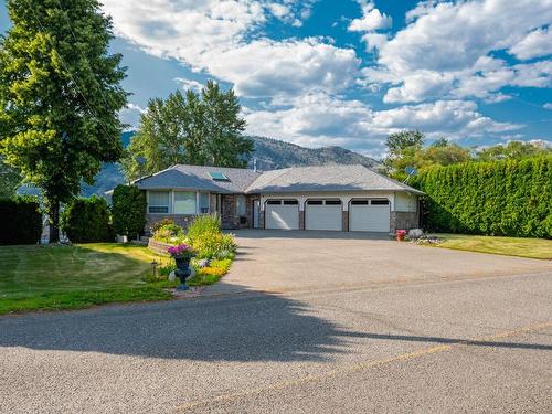 6961 Savona Access Rd, Kamloops, BC - Outdoor