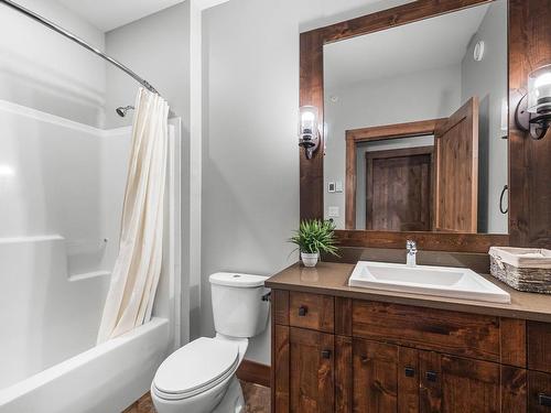 13-3280 Village Way, Sun Peaks, BC - Indoor Photo Showing Bathroom