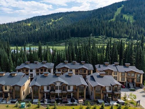 13-3280 Village Way, Sun Peaks, BC - Outdoor