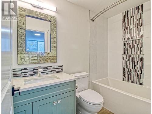 6857 Madrid Way Unit# 336, Kelowna, BC - Indoor Photo Showing Bathroom