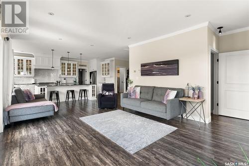 13 Hood Road, Longlaketon Rm No. 219, SK - Indoor Photo Showing Living Room