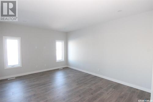 130 Kostiuk Crescent, Saskatoon, SK - Indoor Photo Showing Kitchen With Double Sink