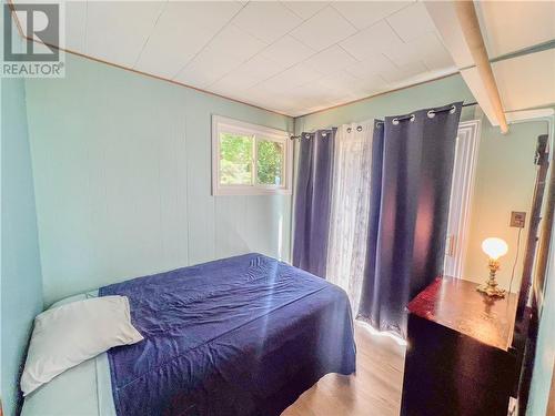 60 Leask Bay Shores Lane, Manitowaning, ON - Indoor Photo Showing Bedroom