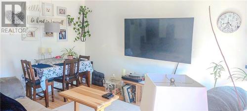 2162 Highway 551, Mindemoya, ON - Indoor Photo Showing Dining Room