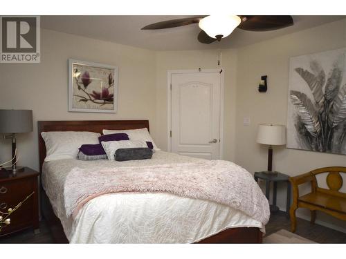 606 Nighthawk Avenue, Vernon, BC - Indoor Photo Showing Bedroom