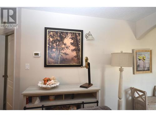 606 Nighthawk Avenue, Vernon, BC - Indoor Photo Showing Other Room