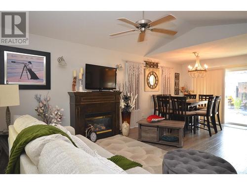 606 Nighthawk Avenue, Vernon, BC - Indoor Photo Showing Living Room With Fireplace